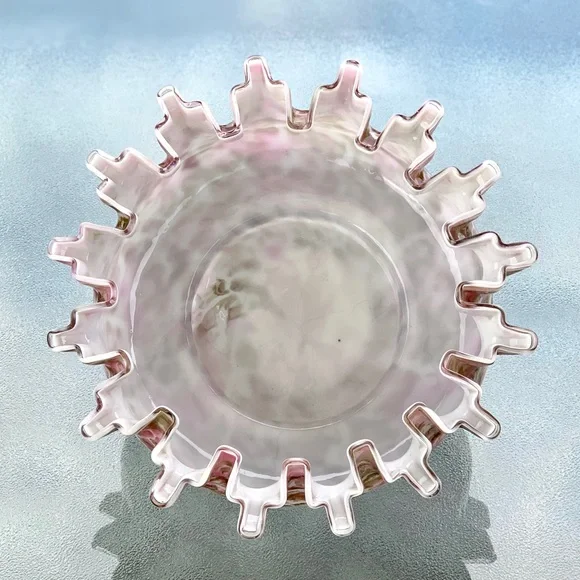 Ruffle Edge Pink and Brown Glass Centerpiece Bowl - Picture 5 of 8